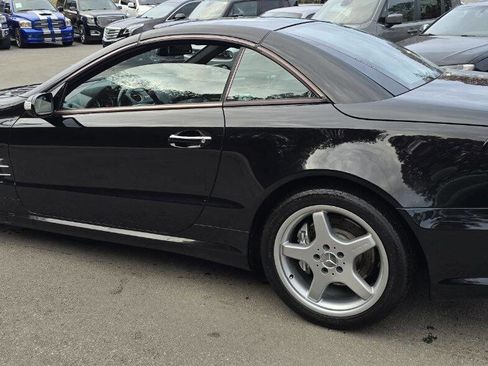 Used 2005 Mercedes-Benz SL 55 AMG SL 55 AMG 2dr Convertible image 9