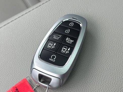 Used 2024 Hyundai Tucson Limited AWD/4WD image 29