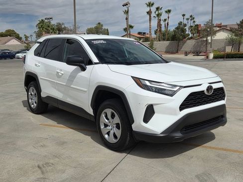 Certified 2023 Toyota RAV4 LE AWD/4WD image 3