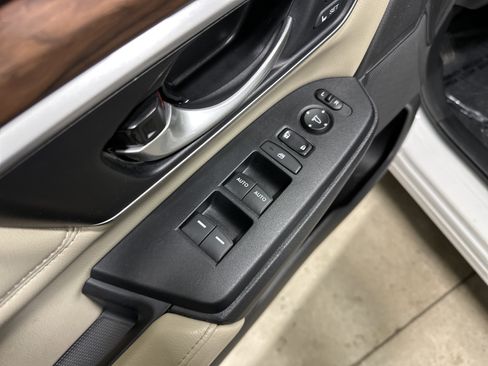 Used 2019 Honda CR-V EX-L image 15