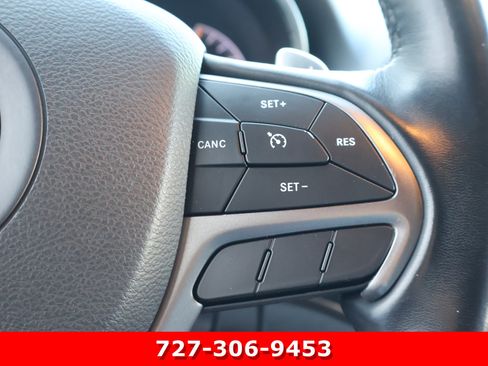 Used 2020 Jeep Grand Cherokee Limited X RWD image 22