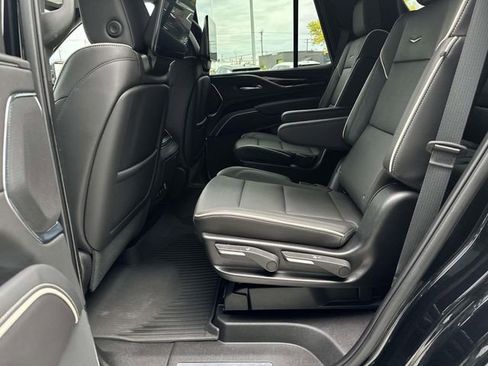 Certified 2024 Cadillac Escalade Premium Luxury w/ LPO, Floor Liner Package AWD/4WD image 29