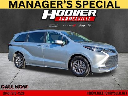 Used 2024 Toyota Sienna XLE