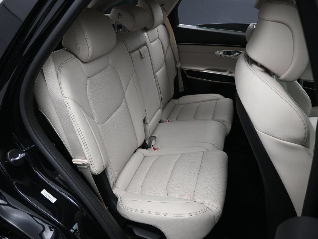 Used 2023 Genesis GV70 2.5T AWD/4WD image 30