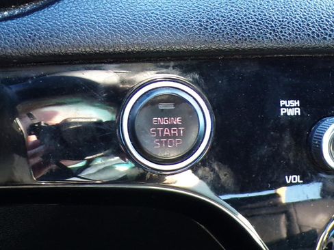 Used 2022 Kia Sportage Nightfall Edition w/ Nightfall Fwd Premium Package image 13
