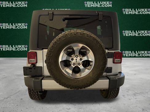 Used 2018 Jeep Wrangler Unlimited Sahara w/ Connectivity Group image 6