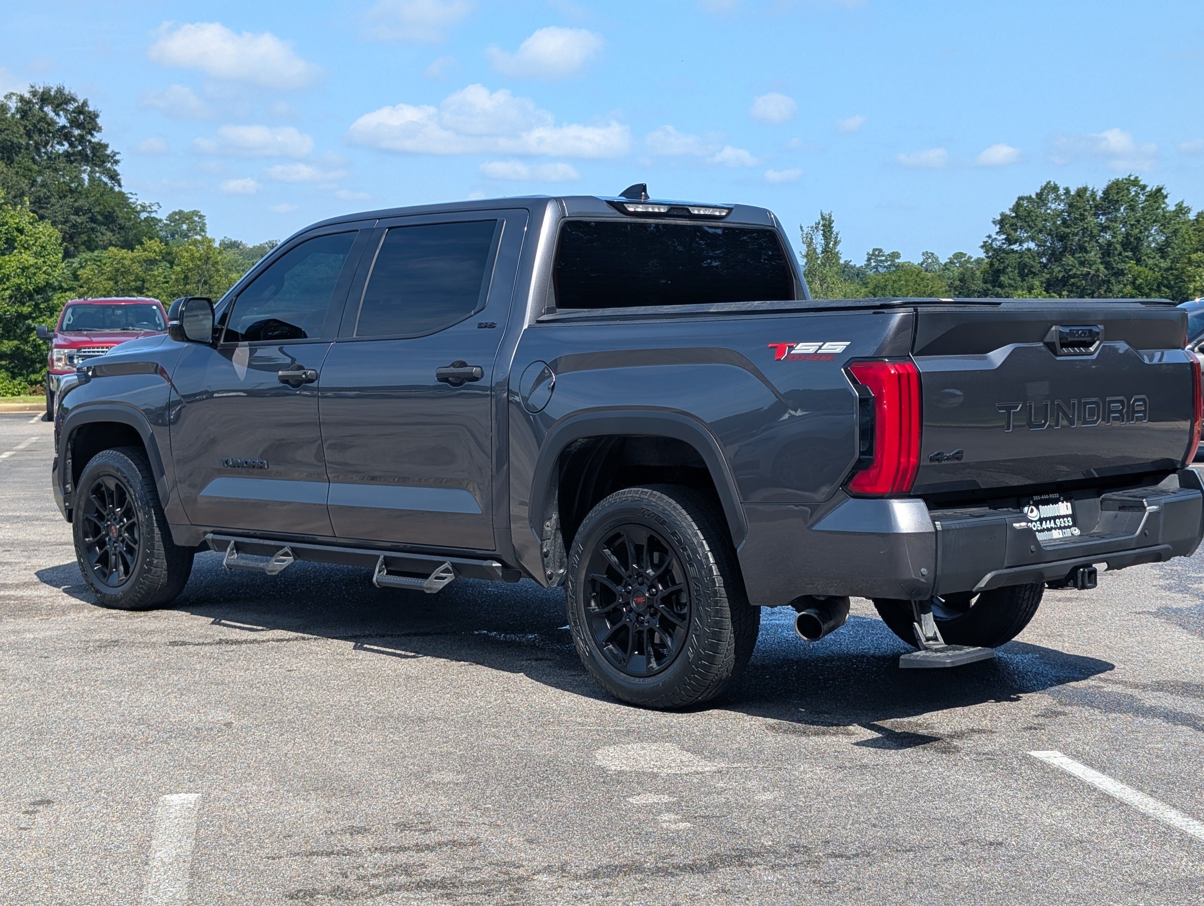 Used 2023 Toyota Tundra SR5 w/ SR5 Convenience Package AWD/4WD image 7
