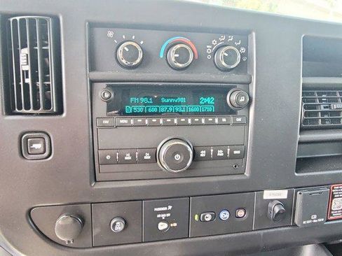 Used 2026 Chevrolet Express 3500 w/ Power Convenience Package RWD image 13