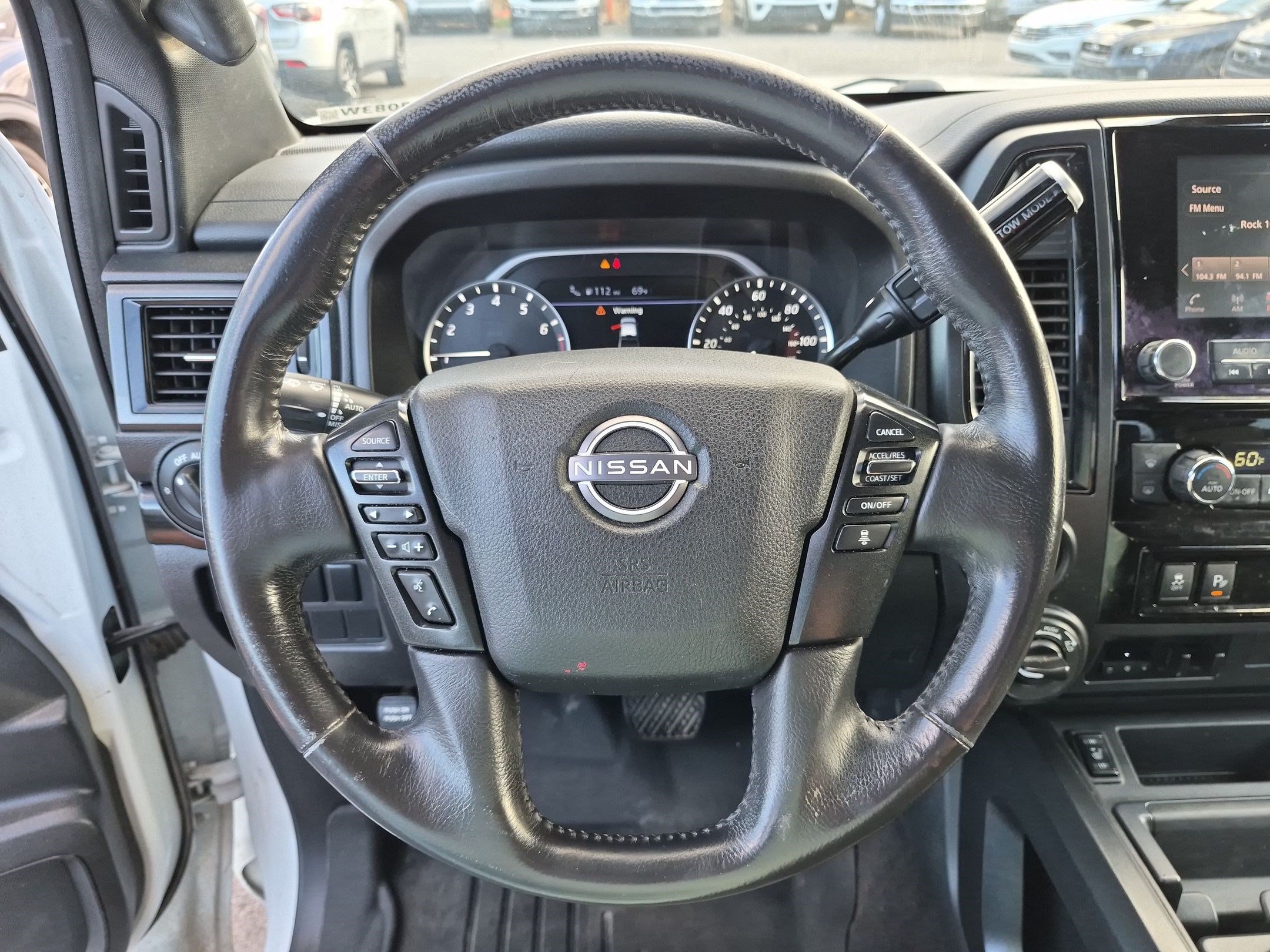 Used 2023 Nissan Titan SV w/ SV Convenience Package AWD/4WD image 19