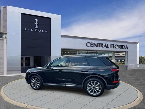 Certified 2022 Lincoln Corsair FWD w/ Premium Package image 10
