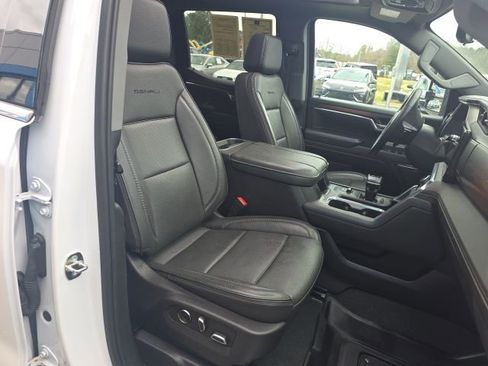 Used 2024 GMC Sierra 1500 Denali w/ Denali Reserve Package image 60