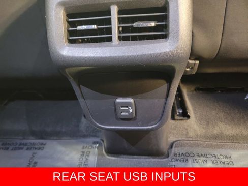 Used 2024 Chevrolet Equinox LT image 8