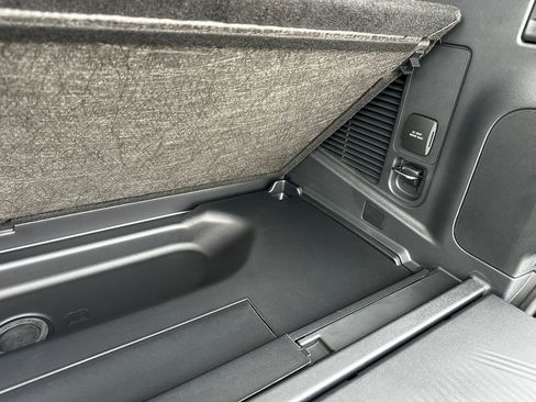 New 2026 Ford Expedition Active image 52