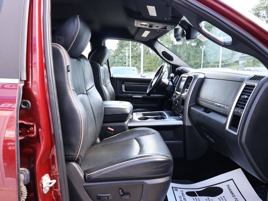 Used 2017 RAM 2500 Limited AWD/4WD image 38