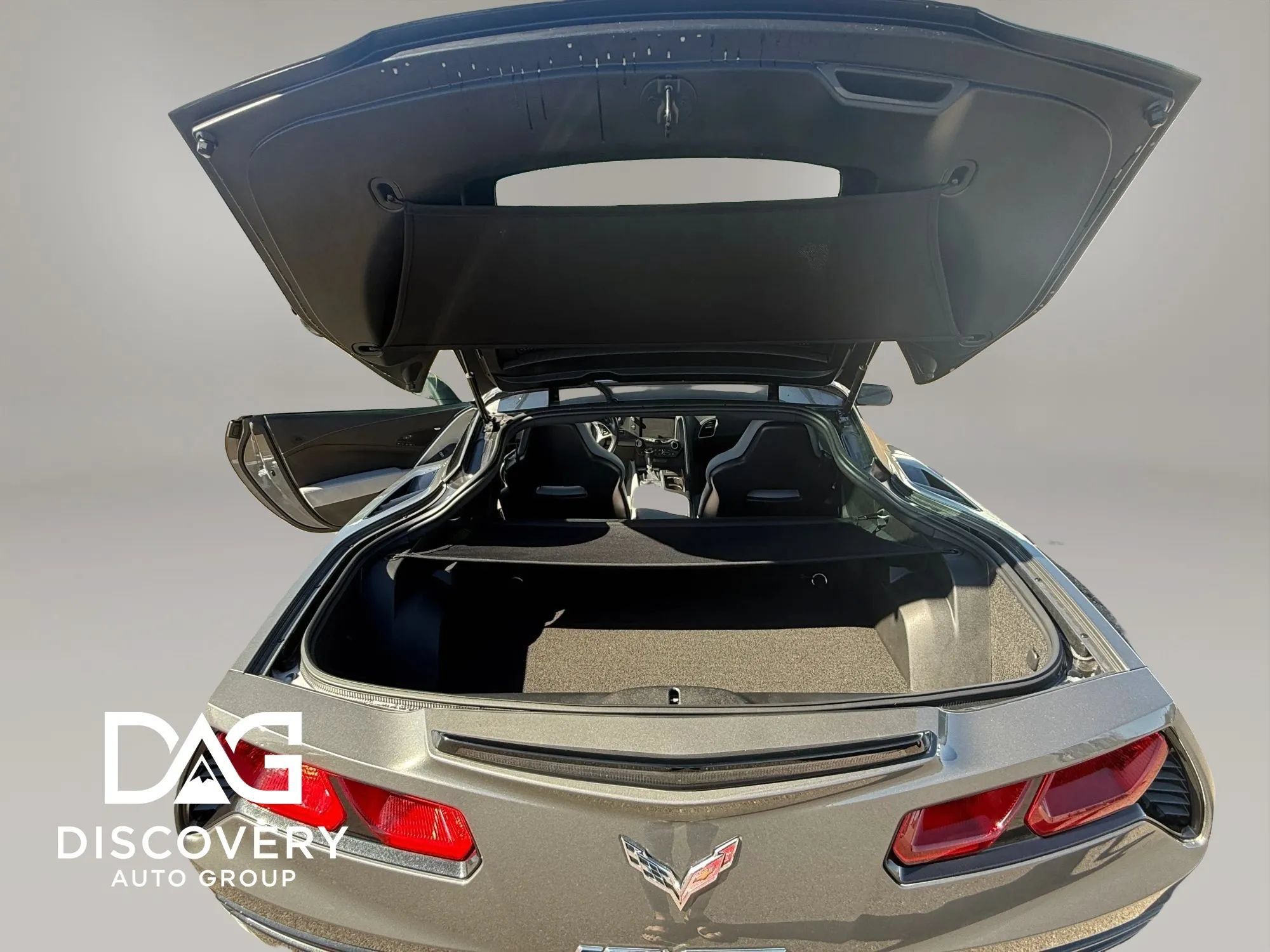 Used 2015 Chevrolet Corvette Stingray Coupe w/ 2LT Preferred Equipment Group RWD image 16