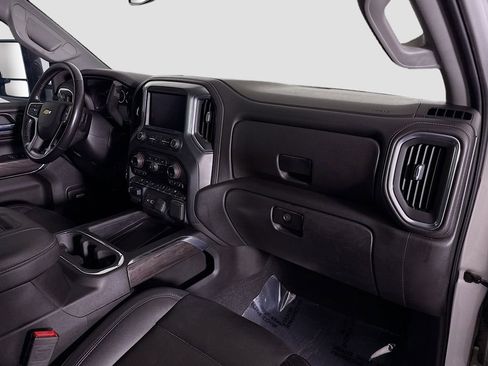 Used 2020 Chevrolet Silverado 3500 LTZ w/ LTZ Plus Package AWD/4WD image 29