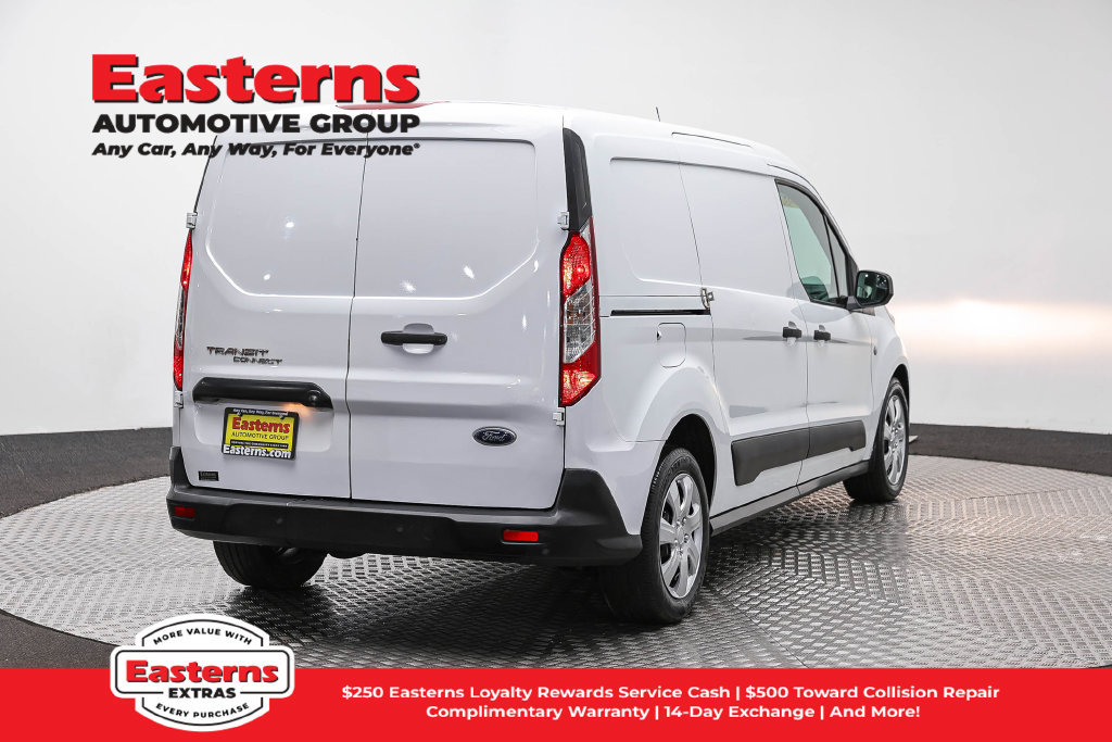 Used 2022 Ford Transit Connect XLT FWD image 6