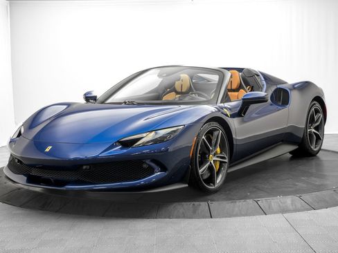 Used 2024 Ferrari 296 GTS RWD image 3