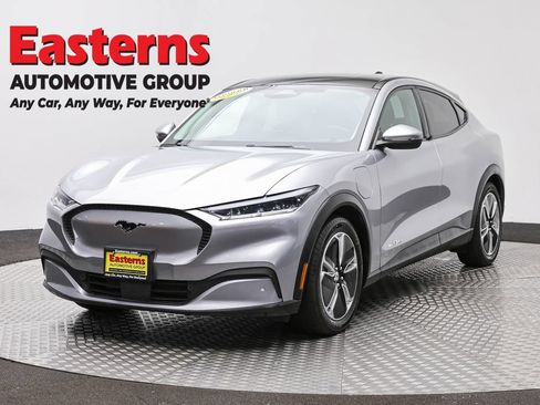 Used 2021 Ford Mustang Mach-E Select w/ Comfort/Appearance Package AWD/4WD image 1