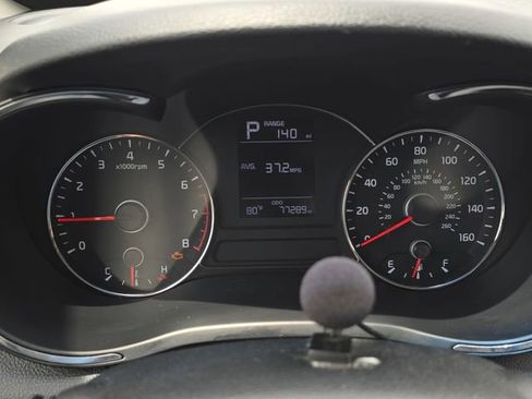 Used 2018 Kia Forte LX FWD image 19