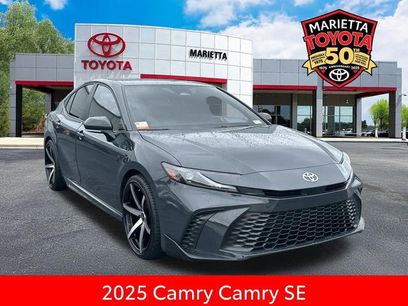 Used 2025 Toyota Camry SE w/ Multimedia Upgrade Package