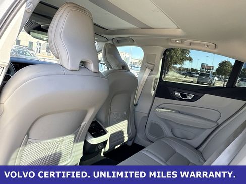 Certified 2024 Volvo S60 B5 Ultimate image 32