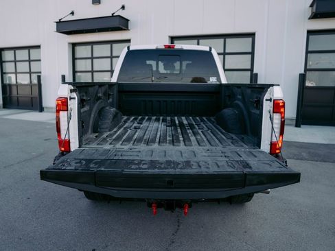 Used 2019 Ford F350 Platinum w/ Platinum Ultimate Package image 9