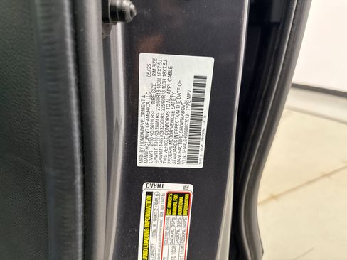Used 2025 Honda Odyssey EX-L image 11