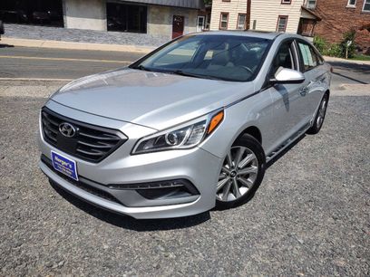 Used 2017 Hyundai Sonata Limited w/ Ultimate Package 04