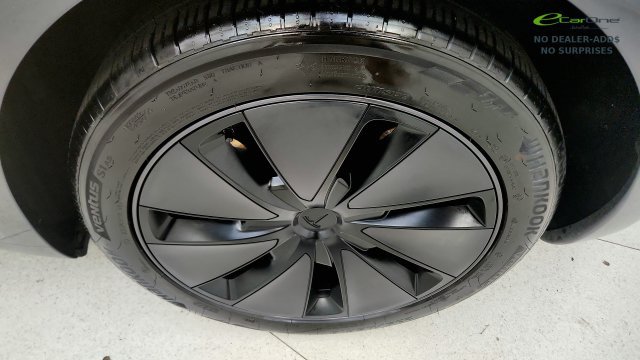 Used 2025 Tesla Model 3 Long Range RWD image 73