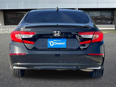 Used 2018 Honda Accord EX image 7
