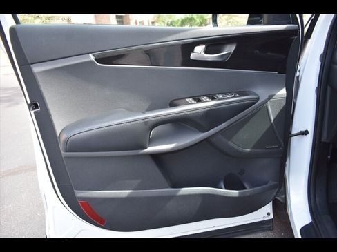 Used 2019 Kia Sorento EX w/ EX Touring Package FWD image 16