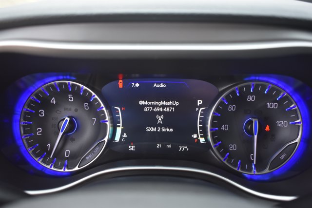 New 2027 Chrysler Pacifica Limited AWD/4WD image 25