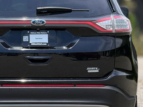 Used 2018 Ford Edge SEL w/ Equipment Group 201A FWD image 14