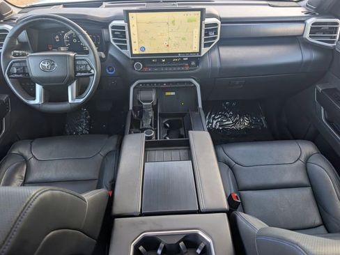 Used 2024 Toyota Tundra Platinum image 16