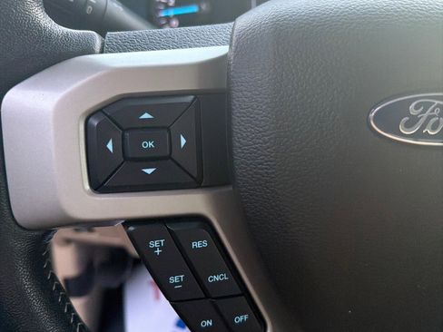 Used 2020 Ford F350 Lariat w/ FX4 Off-Road Package image 15