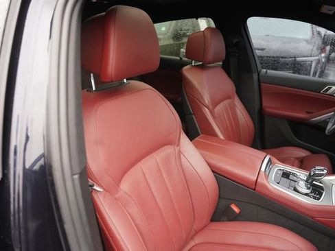 Used 2021 BMW X6 M50i w/ Executive Package AWD/4WD image 20