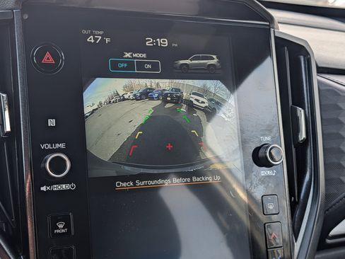 Used 2025 Subaru Forester Premium image 27