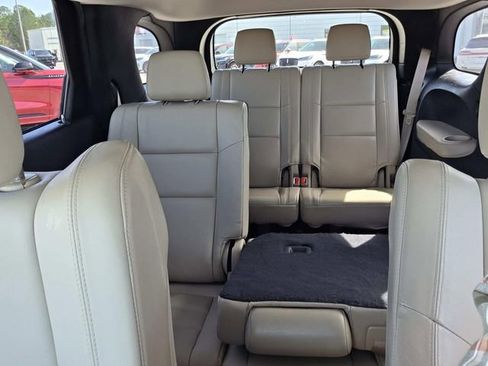 Used 2016 Dodge Durango Limited w/ Nav & Power Liftgate Group image 14