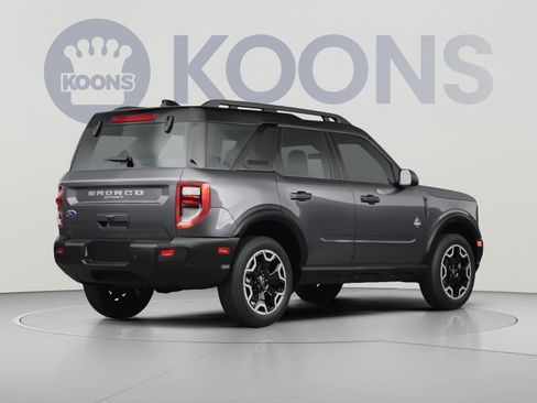 Used 2025 Ford Bronco Sport Outer Banks w/ Outer Banks Tech Package+ AWD/4WD image 4