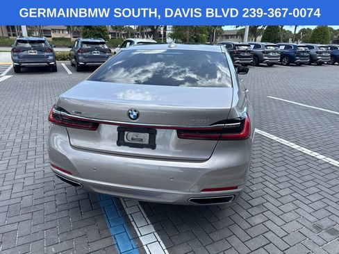 Used 2020 BMW 750i xDrive w/ Executive Package AWD/4WD image 8