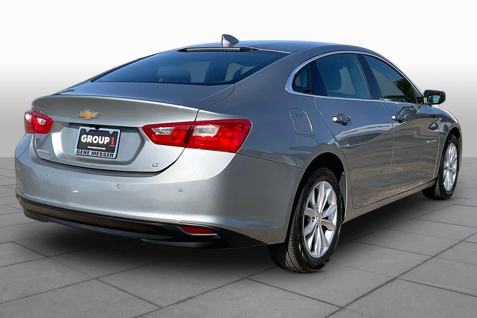 Used 2024 Chevrolet Malibu LT FWD image 13
