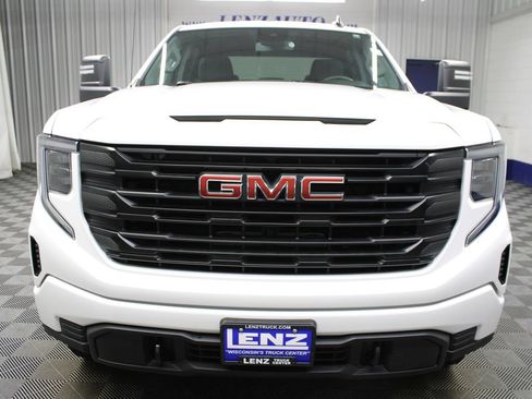 Used 2025 GMC Sierra 1500 Pro w/ Graphite Edition AWD/4WD image 42