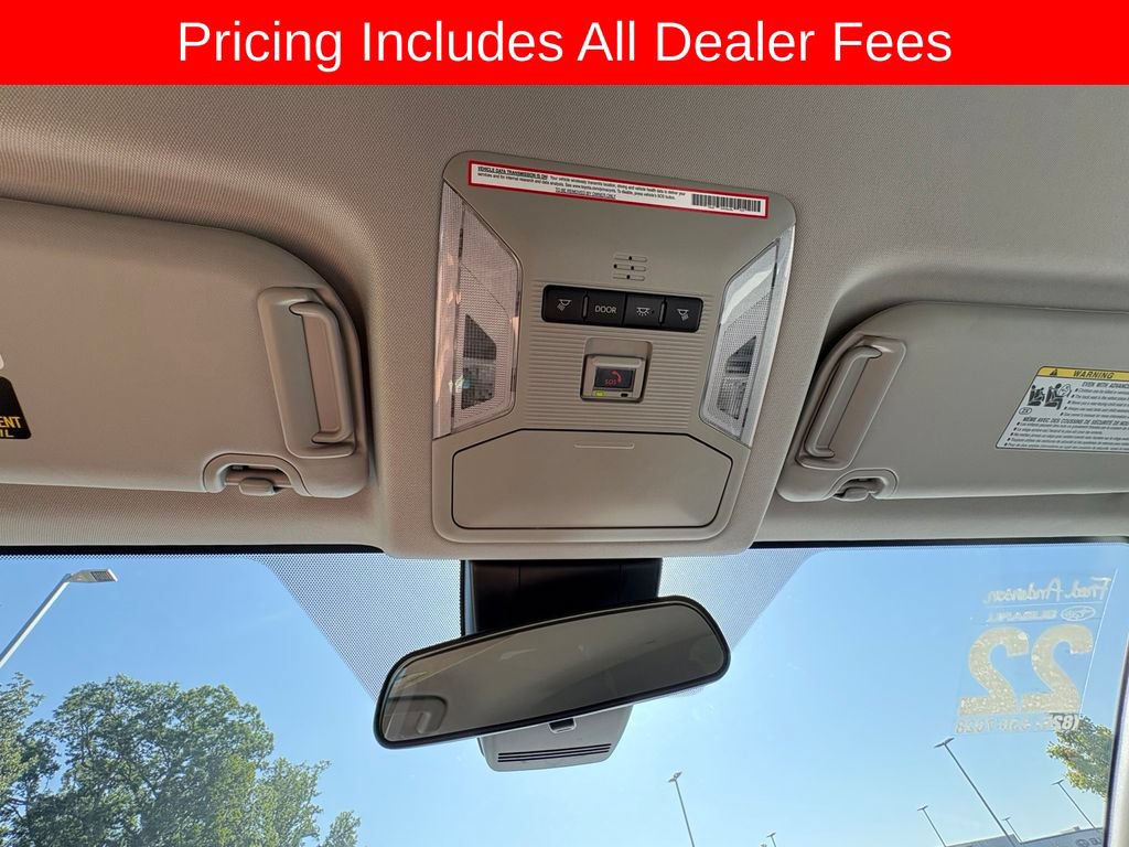 Used 2022 Toyota RAV4 XLE FWD image 24