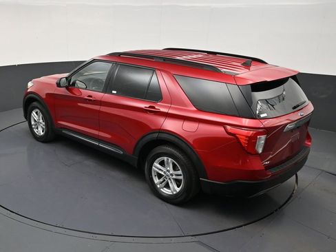 Used 2023 Ford Explorer XLT w/ Equipment Group 202A RWD image 14