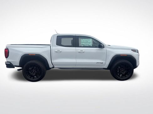 New 2026 GMC Canyon AT4 AWD/4WD image 2