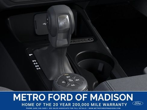 New 2026 Ford Bronco 2-Door AWD/4WD image 17