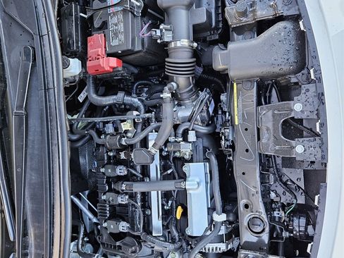 New 2025 Nissan Versa SV w/ Trunk Package image 18