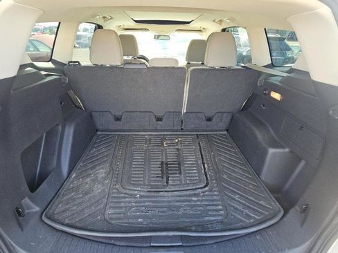 Used 2017 Ford Escape SE w/ Equipment Group 201A image 14