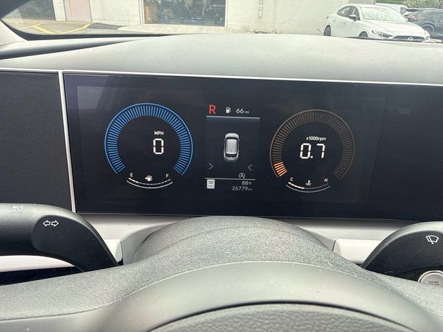 Used 2025 Hyundai Tucson SEL AWD/4WD image 34